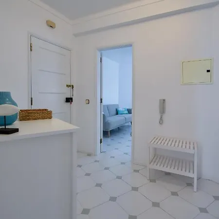 A Casa Na Foz ! West Is The ! *